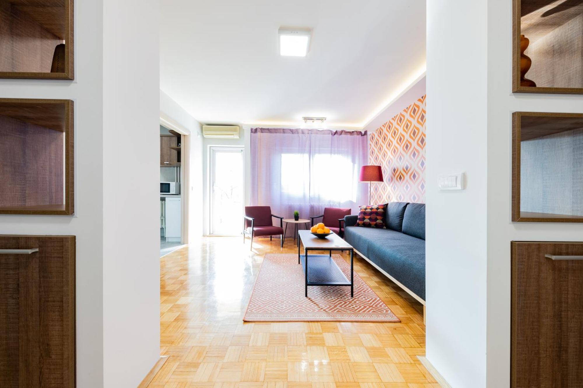 !promo! Blue Amber Downtown-free Parking-fast Wi-fi * Novi Sad