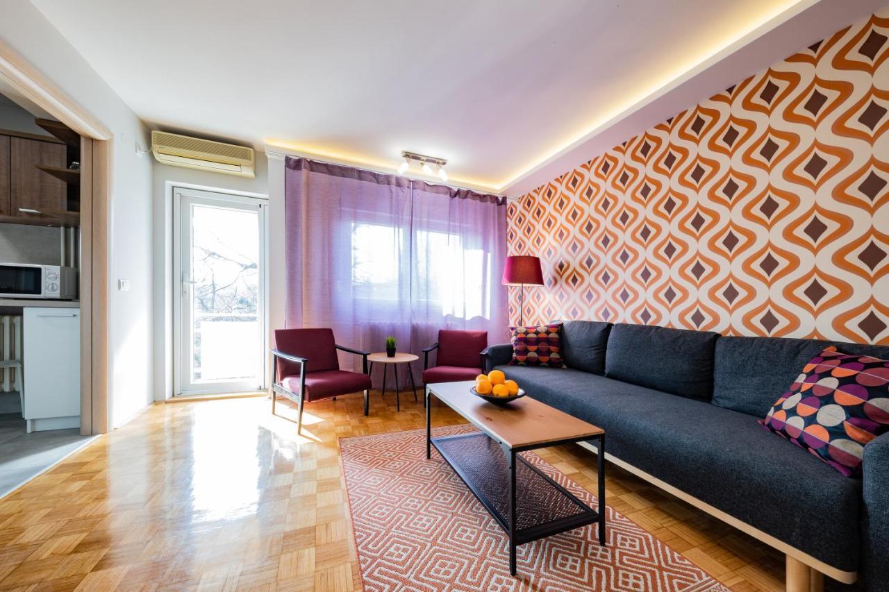 !promo! Blue Amber Downtown-free Parking-fast Wi-fi Lägenhet Novi Sad
