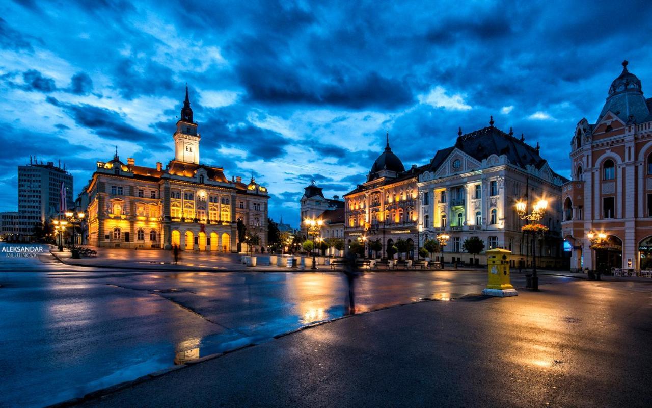 Apartament !promo! Blue Amber Downtown-free Private Garage-fast Wi-fi Novi Sad